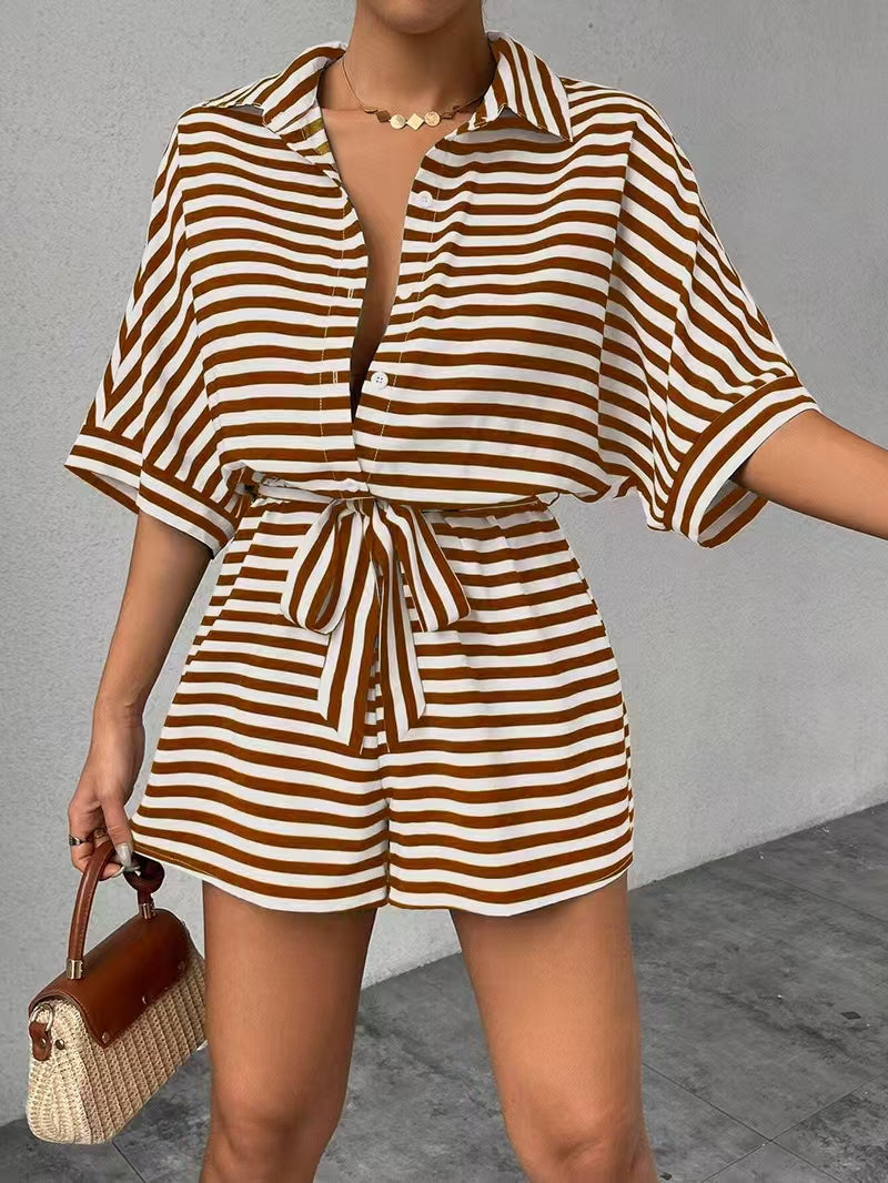 Mono Short de Rayas Estilo Cárdigan