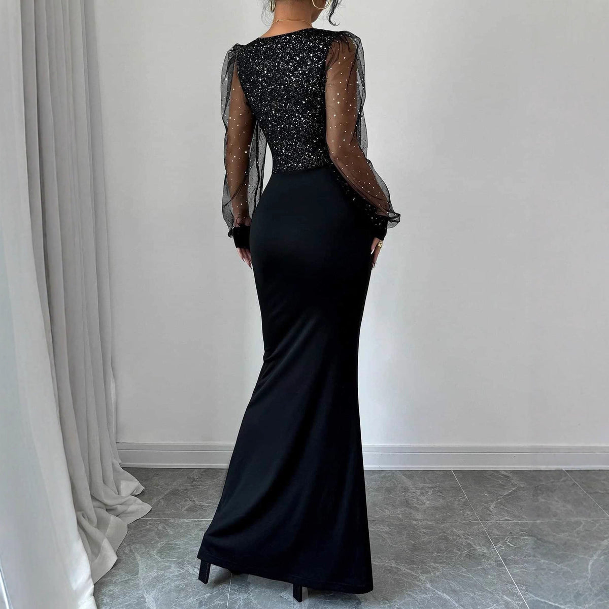 Vestido Largo de Noche con Lentejuelas y Escote en V
